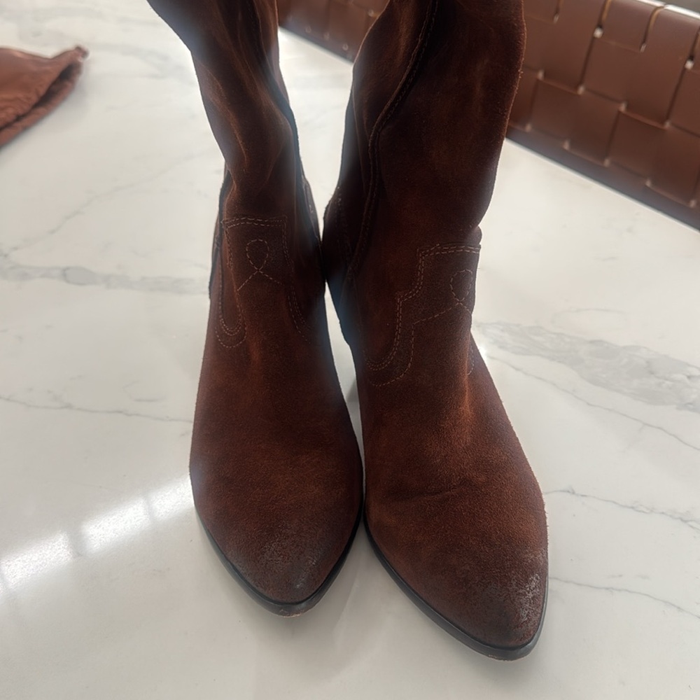 FRYE Renee Seam Tall western oiled knee boot, size 9 - Picture 6 of 6